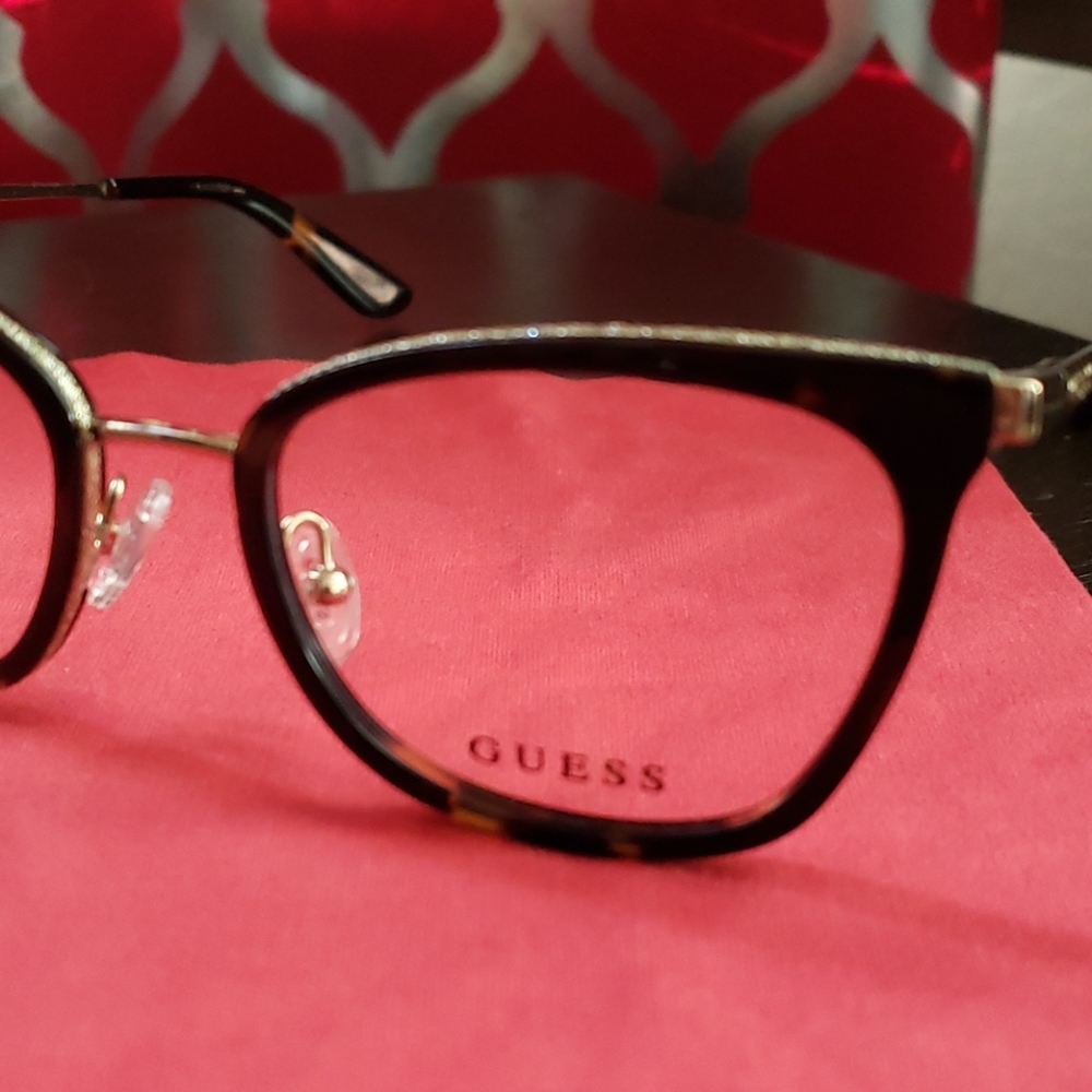 Authentic Guess Glass/Frames - image 2